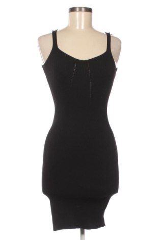 Рокля Pull&Bear, Размер XS, Цвят Черен, Цена 13,00 €, #137295372
