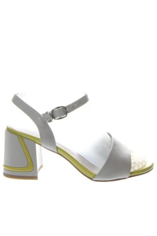 Σανδάλια GRYXX, Μέγεθος 36, Χρώμα Γκρί, Τιμή 48,01 €, #137311575