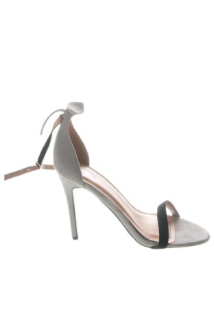 Sandalen MARQUIIZ, Größe 40, Farbe Grau, Preis 30,67 €, #137308969