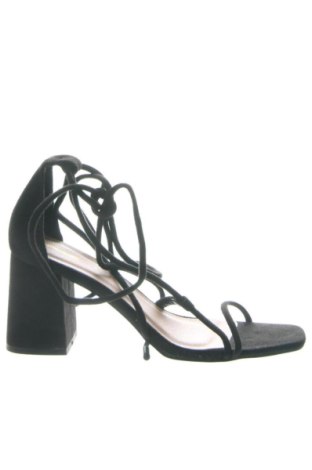 Sandały Pretty Little Thing, Rozmiar 37, Kolor Czarny, Cena 80,78 zł, #137277715