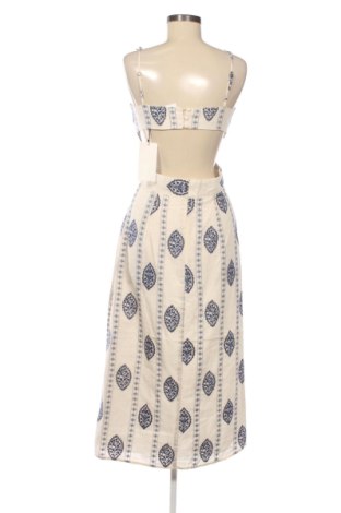 Sukienka Zara, Rozmiar M, Kolor ecru, Cena 197,41 zł, #137304218