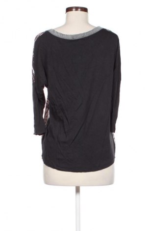 Női blúz Cartoon, Méret M, Szín Sokszínű, Ár 669 Ft