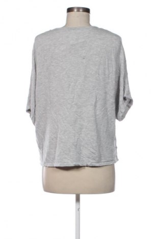 Damen Shirt Cubus, Größe M, Farbe Grau, Preis 2,00 €