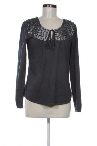 Damen Shirt Elvira collections, Größe S, Farbe Mehrfarbig, Preis 1,99 €