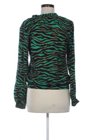 Damen Shirt Free Quent, Größe S, Farbe Mehrfarbig, Preis 2,99 €