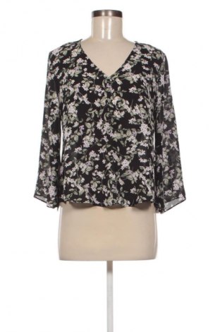 Damen Shirt Gina Tricot, Größe S, Farbe Mehrfarbig, Preis 1,99 €