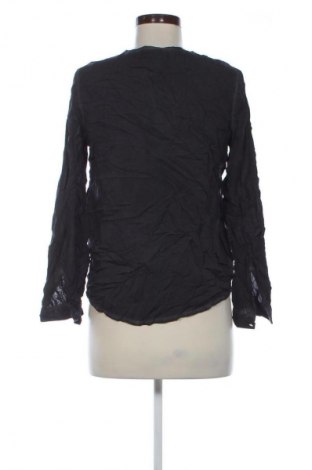 Dámská halenka Q/S by S.Oliver, Velikost S, Barva Šedá, Cena  49,00 Kč