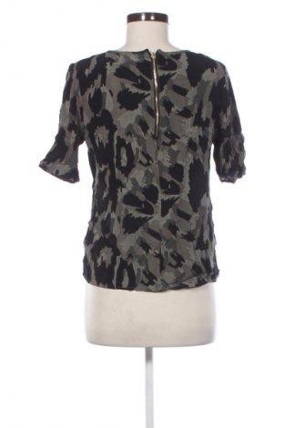 Damen Shirt Saint Tropez, Größe M, Farbe Mehrfarbig, Preis 3,99 €