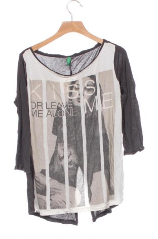 Γυναικεία μπλούζα United Colors Of Benetton, Μέγεθος XS, Χρώμα Γκρί, Τιμή 2,99 €