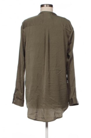 Damenbluse Janina, Größe M, Farbe Grün, Preis 1,99 €