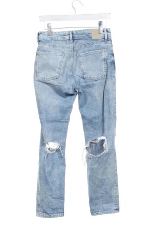 Blugi de femei Bershka, Mărime XS, Culoare Albastru, Preț 56,99 Lei