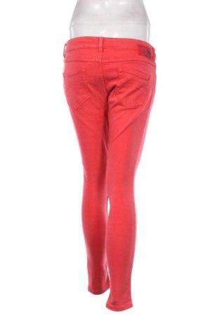 Damen Jeans Blind Date, Größe M, Farbe Rot, Preis 3,99 €