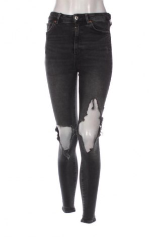 Damskie jeansy H&M, Rozmiar S, Kolor Szary, Cena 22,99 zł