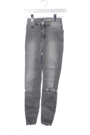 Γυναικείο Τζίν New Look, Μέγεθος XXS, Χρώμα Γκρί, Τιμή 4,99 €
