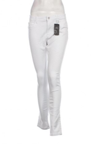Γυναικείο Τζίν ONLY, Μέγεθος M, Χρώμα Λευκό, Τιμή 9,99 €