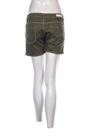 Дамски къс панталон Complices, Размер M, Цвят Зелен, Цена 3,06 €