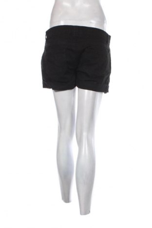 Дамски къс панталон K. Woman, Размер M, Цвят Черен, Цена 2,55 €