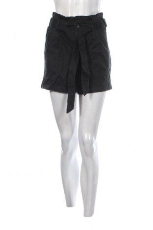 Дамски къс панталон Primark, Размер S, Цвят Черен, Цена 2,04 €