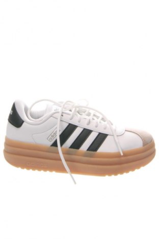 Дамски обувки Adidas, Размер 37, Цвят Многоцветен, Цена 104,81 €, #132763512