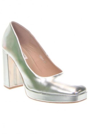 Γυναικεία παπούτσια Unbranded, Μέγεθος 39, Χρώμα Ασημί, Τιμή 15,99 €