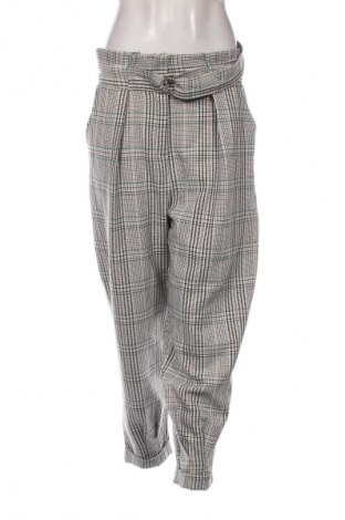 Γυναικείο παντελόνι Bershka, Μέγεθος M, Χρώμα Πολύχρωμο, Τιμή 3,99 €