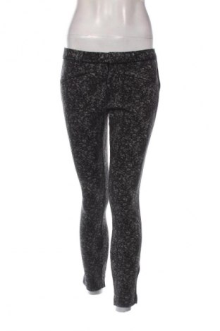 Damskie spodnie Gap, Rozmiar M, Kolor Kolorowy, Cena 20,99 zł