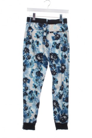 Damenhose In Wear, Größe XS, Farbe Mehrfarbig, Preis 2,99 €