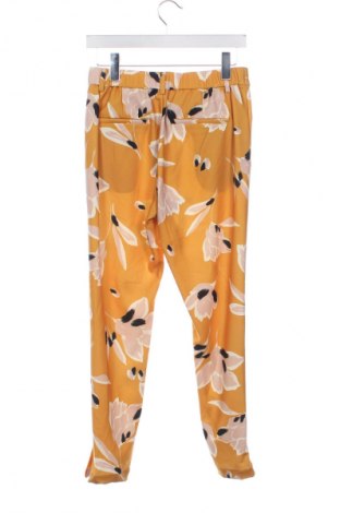 Damenhose In Wear, Größe XS, Farbe Mehrfarbig, Preis 2,99 €