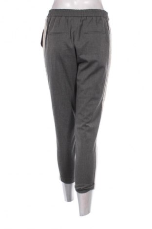 Dámské kalhoty  Pull&Bear, Velikost M, Barva Vícebarevné, Cena  99,00 Kč