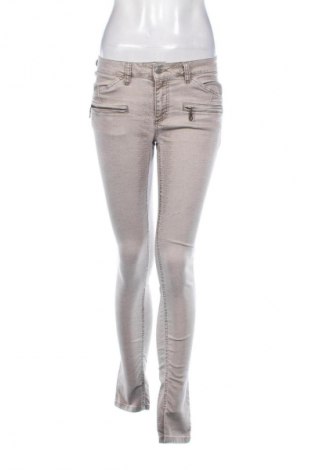 Damskie spodnie Pulz Jeans, Rozmiar M, Kolor Kolorowy, Cena 21,99 zł