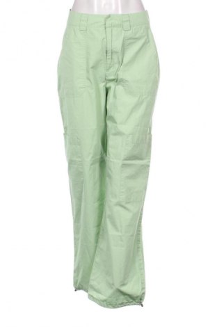 Дамски панталон Sinsay, Размер M, Цвят Зелен, Цена 3,06 €