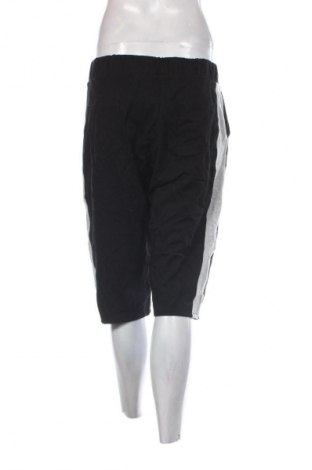 Дамски панталон United Colors Of Benetton, Размер M, Цвят Черен, Цена 3,06 €