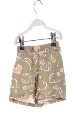 Детски къс панталон H&M, Размер 4-5y/ 110-116 см, Цвят Многоцветен, Цена 2,04 €