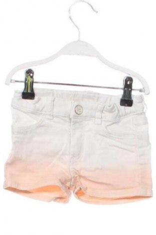 Детски къс панталон H&M L.O.G.G., Размер 2-3m/ 56-62 см, Цвят Бял, Цена 2,04 €