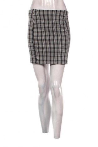 Пола - панталон Fb Sister, Размер S, Цвят Многоцветен, Цена 2,04 €