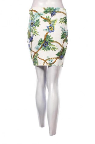 Пола Amisu, Размер M, Цвят Многоцветен, Цена 2,55 €