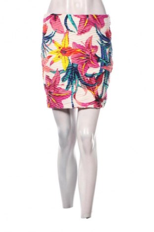 Пола Amisu, Размер M, Цвят Многоцветен, Цена 2,04 €