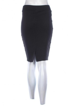 Пола Amisu, Размер S, Цвят Черен, Цена 3,57 €