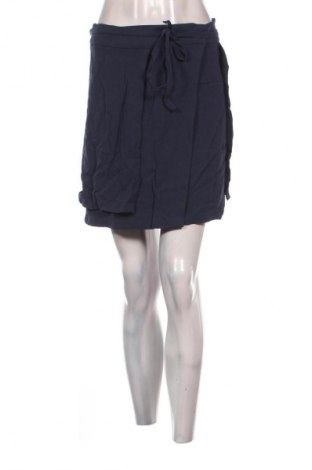 Пола BOSS, Размер S, Цвят Син, Цена 9,20 €