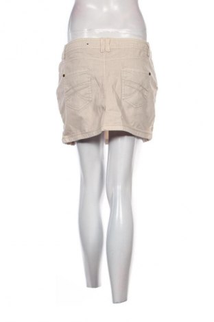 Пола Colours, Размер M, Цвят Екрю, Цена 2,04 €