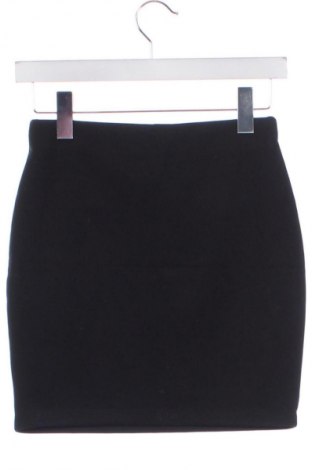 Пола Cubus, Размер XS, Цвят Черен, Цена 2,04 €