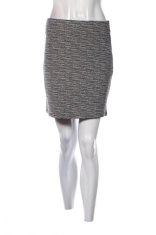 Rock Esprit, Größe M, Farbe Mehrfarbig, Preis 2,99 €