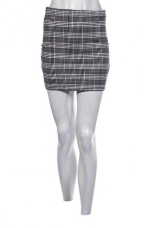 Пола Fb Sister, Размер M, Цвят Многоцветен, Цена 2,04 €