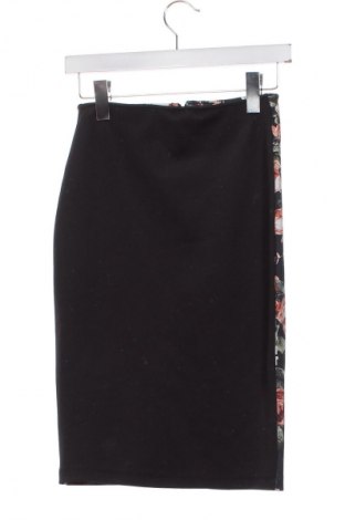 Sukně H&M, Velikost XS, Barva Vícebarevné, Cena  59,00 Kč