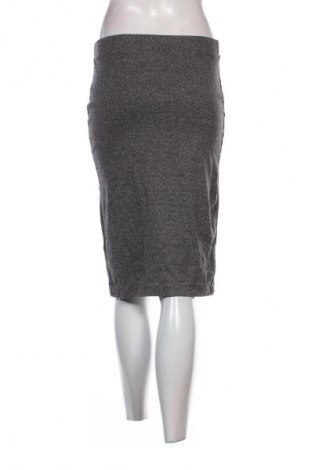 Пола H&M Divided, Размер M, Цвят Сив, Цена 2,04 €