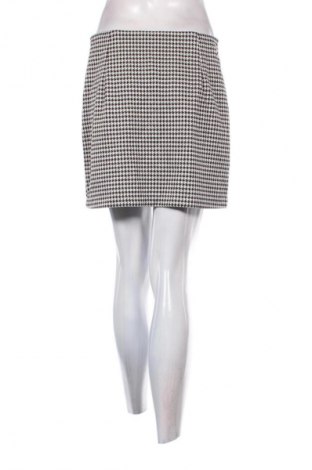 Пола H&M Divided, Размер M, Цвят Многоцветен, Цена 2,04 €