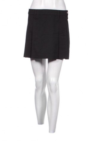 Пола H&M Divided, Размер M, Цвят Черен, Цена 3,57 €