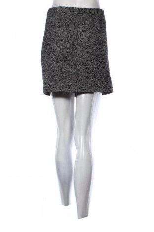 Пола Mango, Размер S, Цвят Многоцветен, Цена 2,55 €