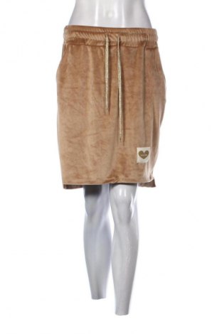 Пола One Love, Размер M, Цвят Бежов, Цена 2,04 €