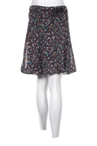 Пола Oviesse, Размер M, Цвят Многоцветен, Цена 2,04 €